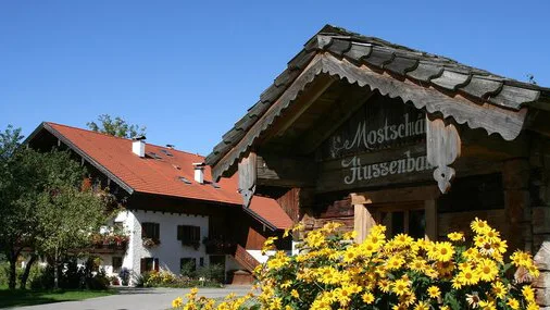 Husserbauer Beitragsbild