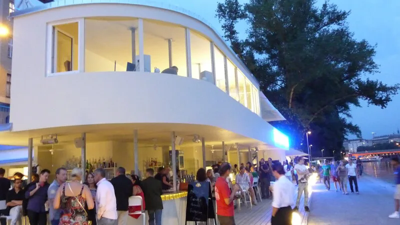 Tel Aviv Beach Beitragsbild